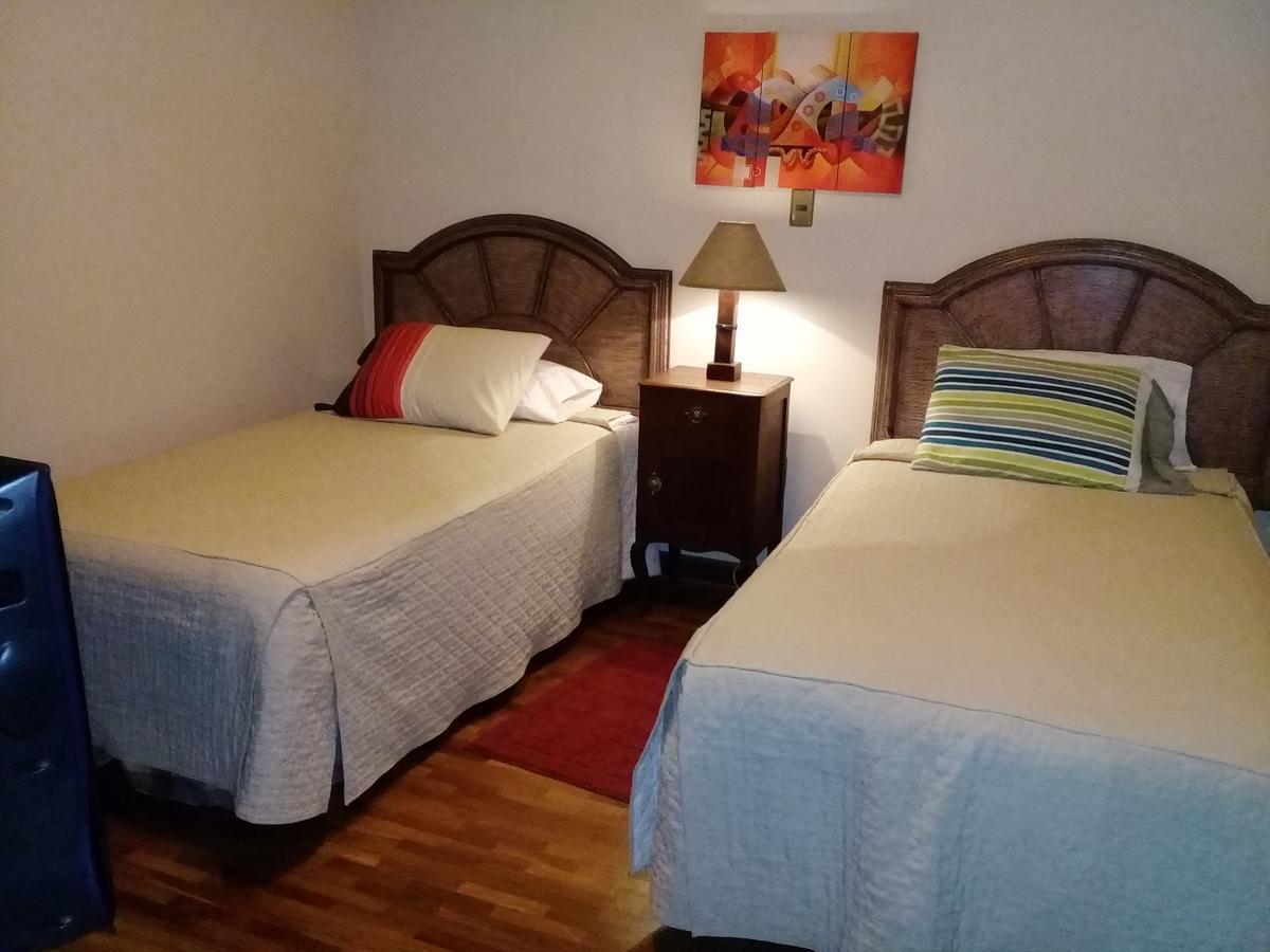 Viejo Olivo B&B スクレ エクステリア 写真