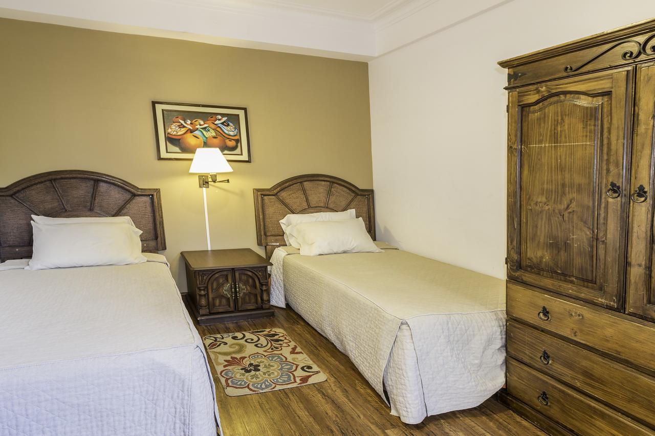 Viejo Olivo B&B スクレ エクステリア 写真