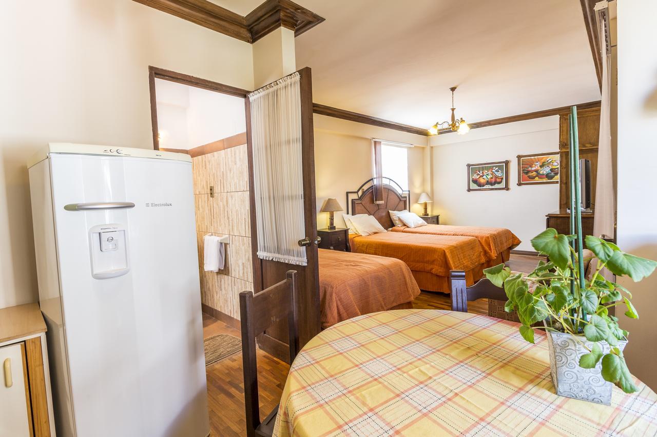 Viejo Olivo B&B スクレ エクステリア 写真